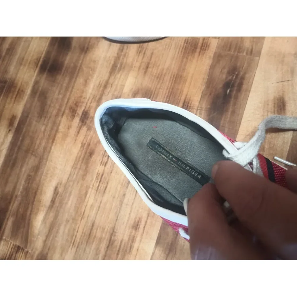 Tommy Hilfiger TWSPRUCE3‎ Womens Sneaker- Red and White Canvas 8M Lace Up